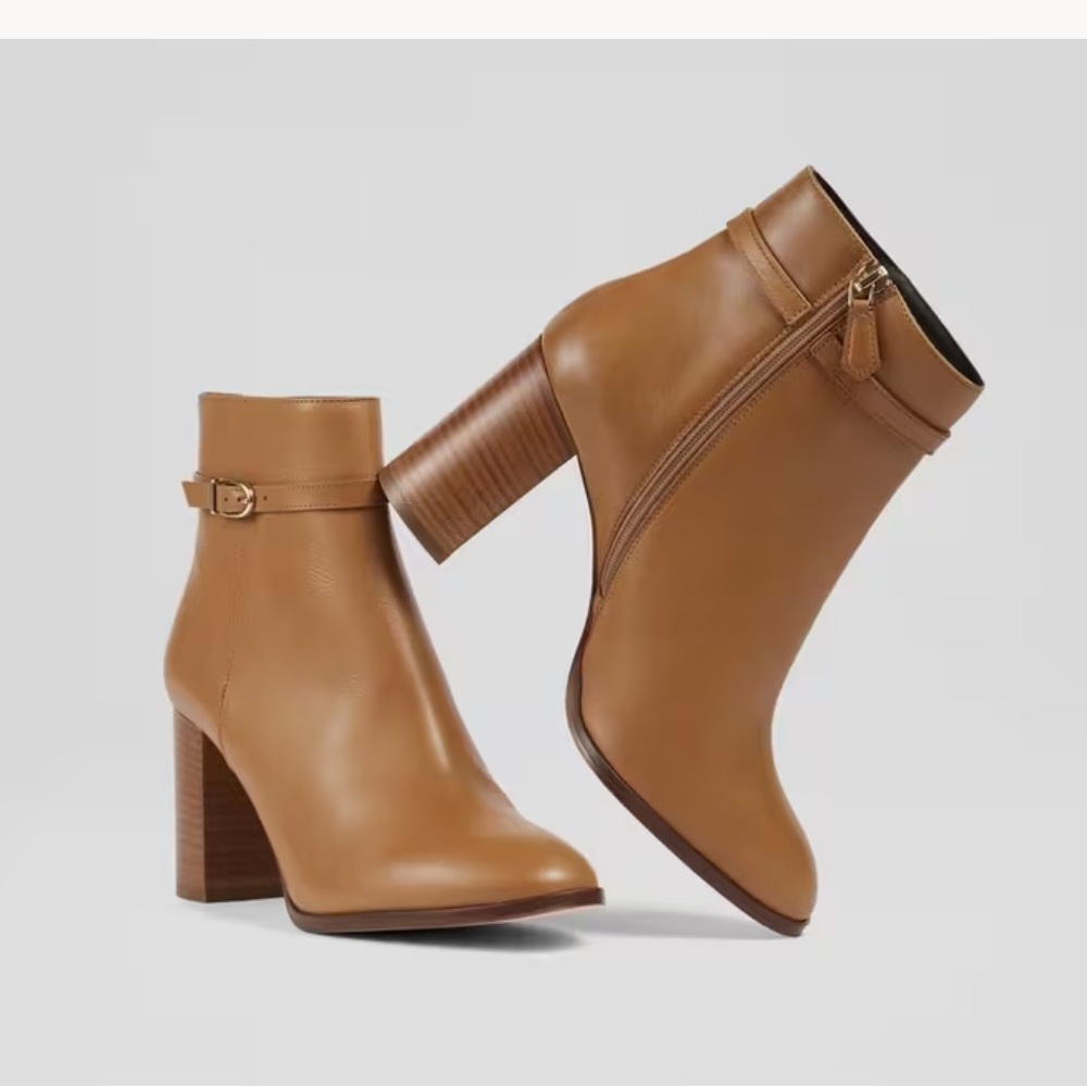 LK BENNETT Bryony Camel Leather Belted
Ankle Boots 39 US 9 new $675.00